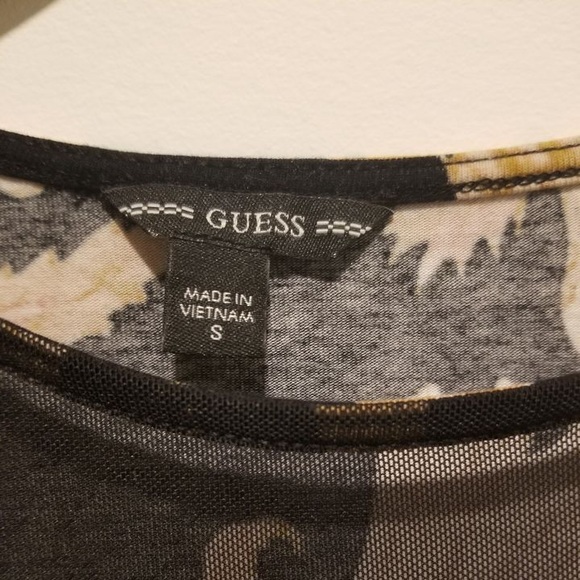 Guess long sleeve top - Picture 2 of 2